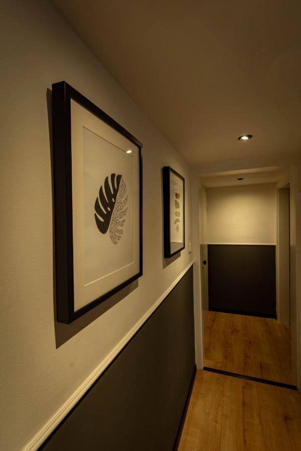 Gemuetliche 2-Zimmer Souterrain Wohnung Düsseldorf Exteriér fotografie
